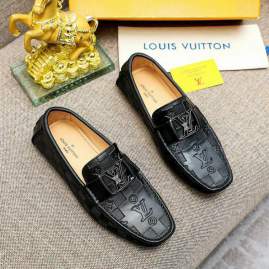 Picture of Louis Vuitton Shoes _SKULVsz38-44mnf031712010